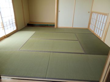 新築　縁付畳　八畳間　